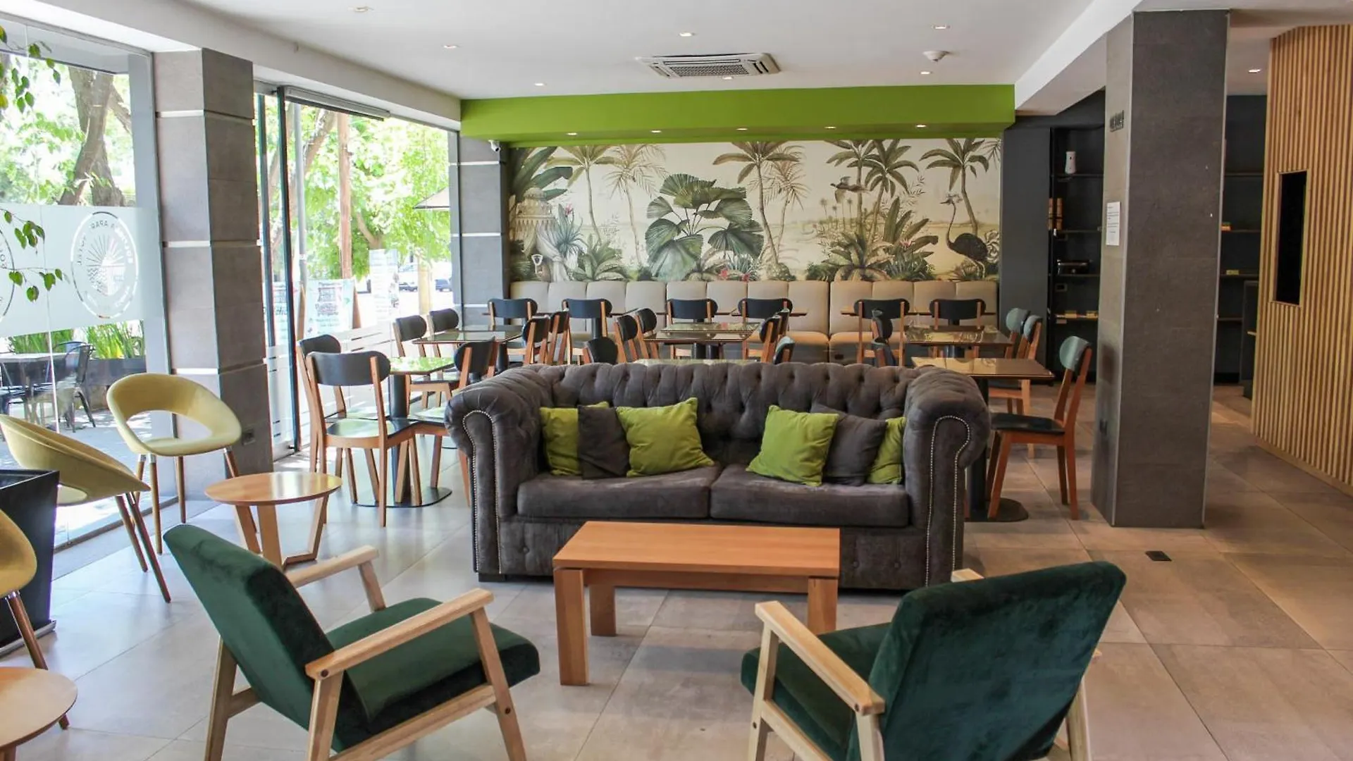 Soltigua Apart Hotel Mendoza 3*,  Argentina